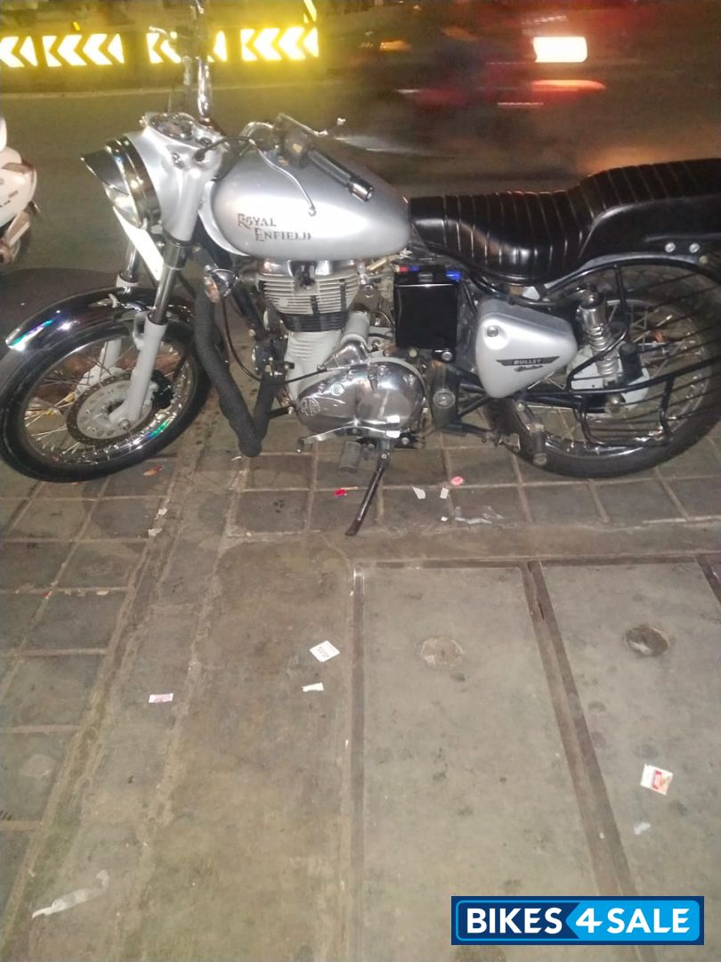 Silver Royal Enfield Bullet Electra