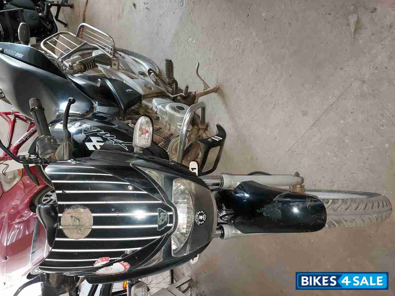 Black Bajaj Pulsar 150 DTSi