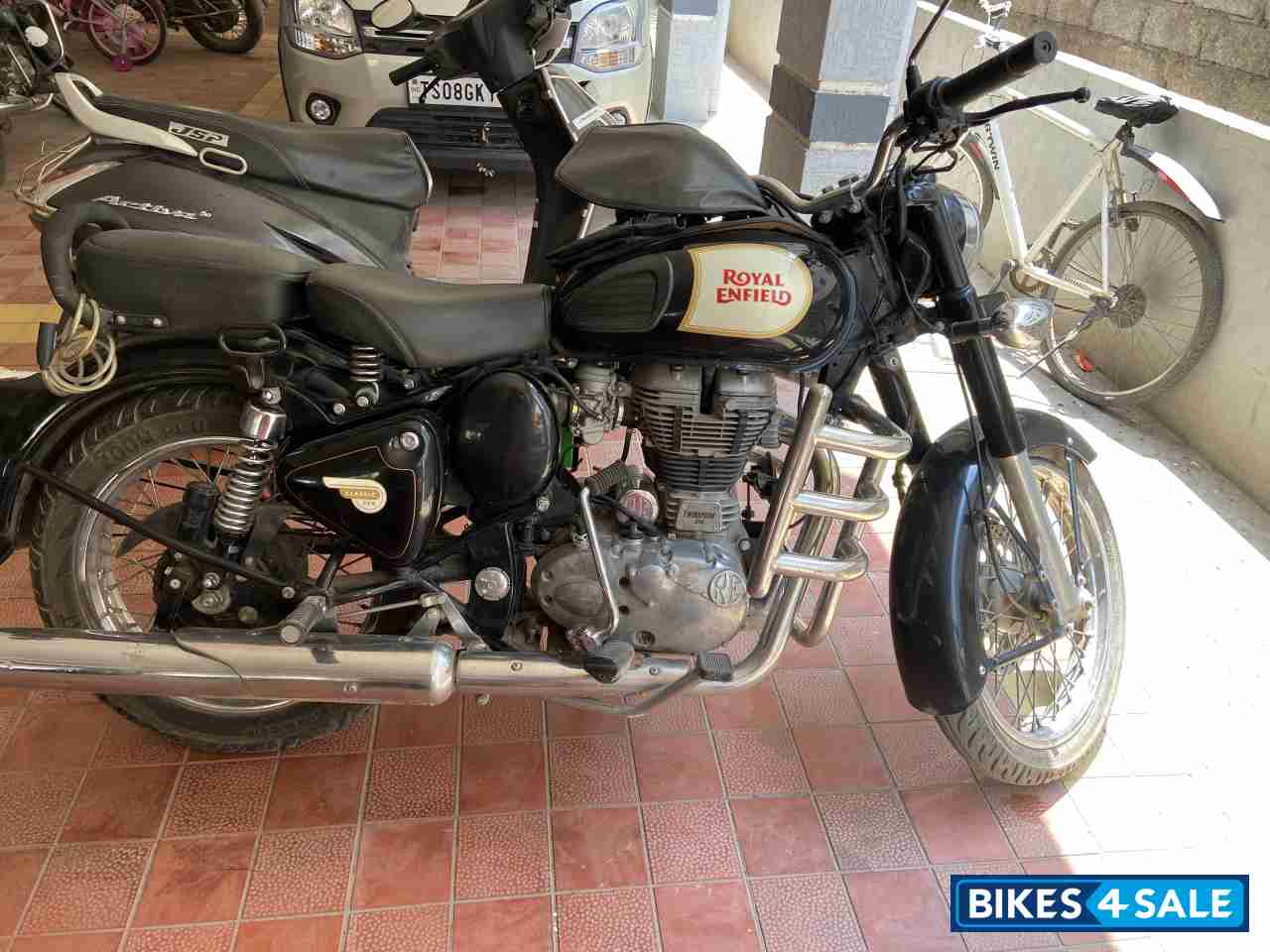 Royal Enfield Classic 350