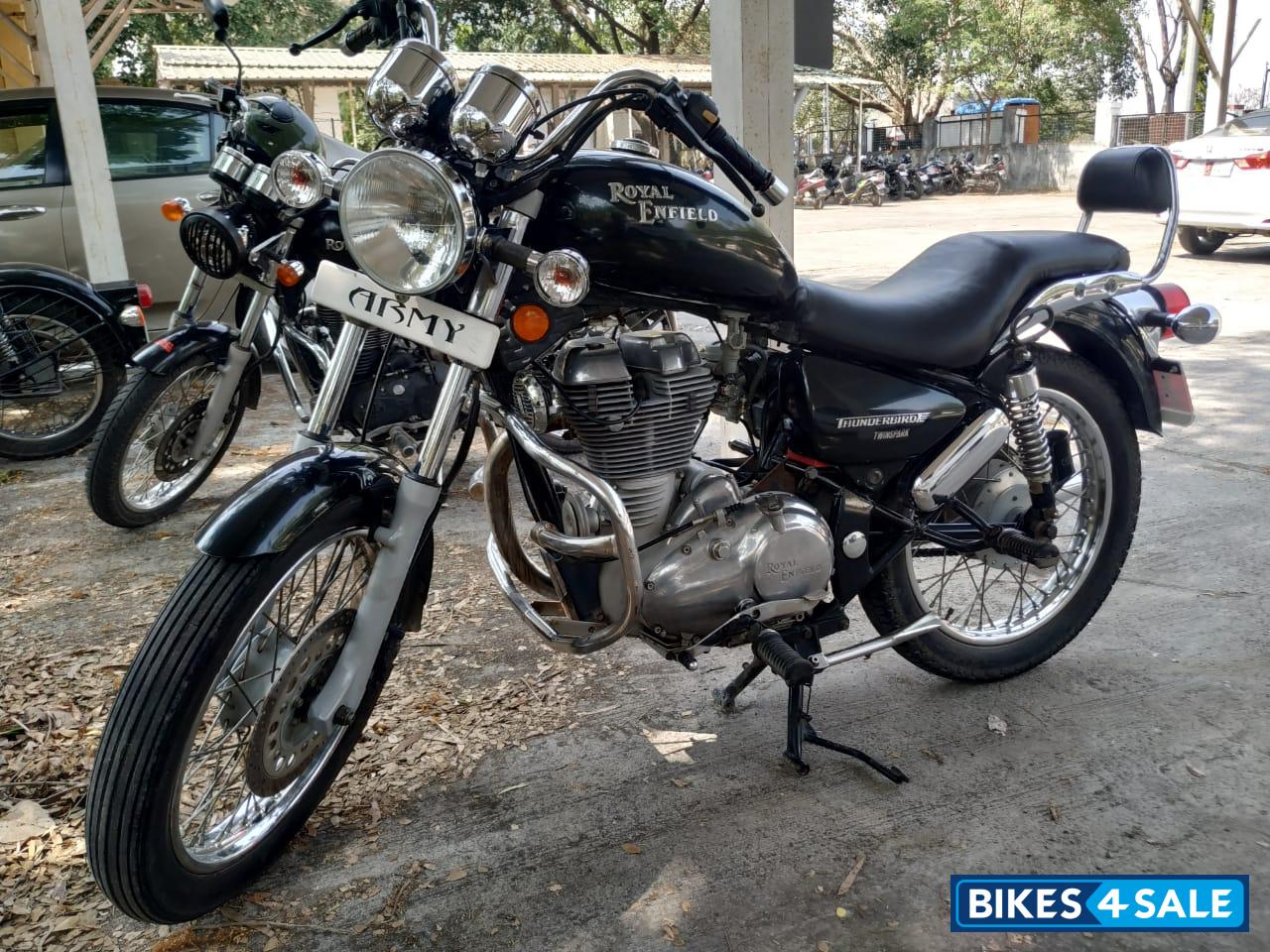 Royal Enfield Thunderbird