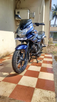 Bajaj Discover 150 F