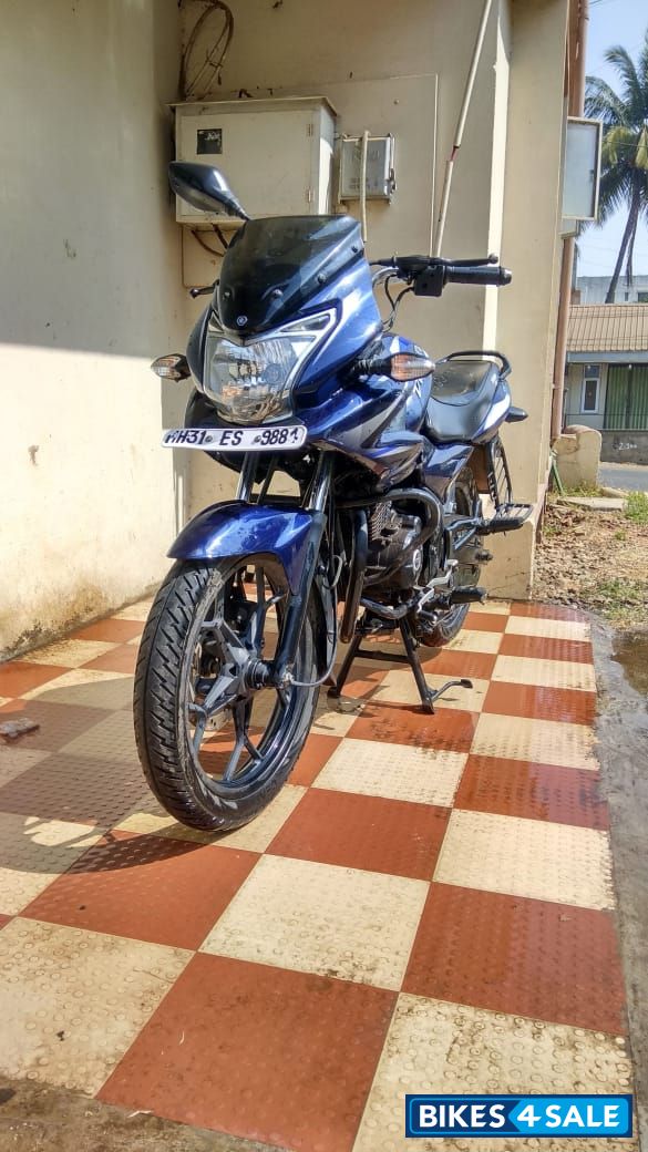 Bajaj Discover 150 F