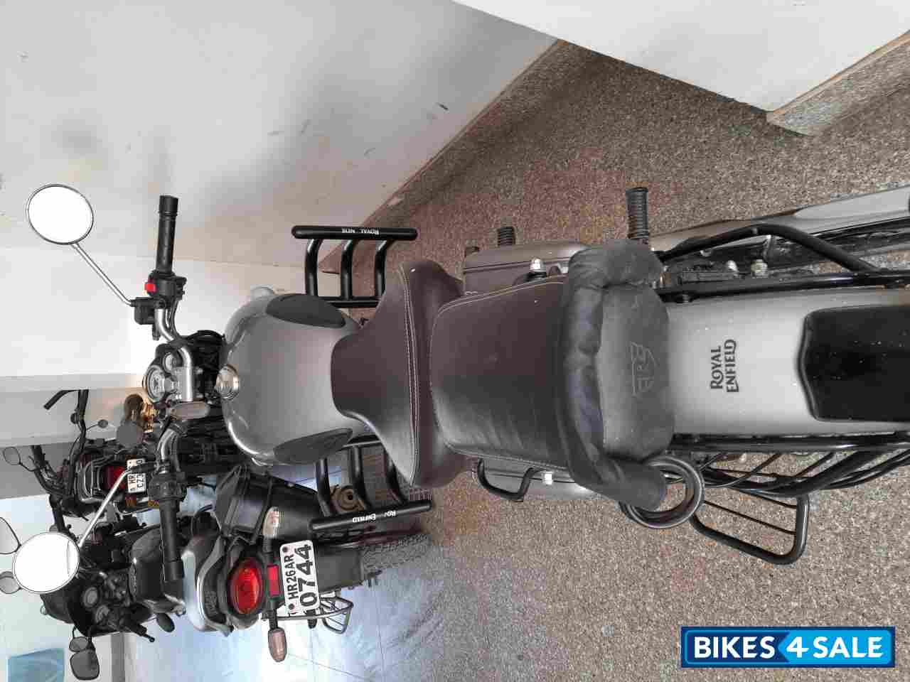 Royal Enfield Classic Gunmetal Grey