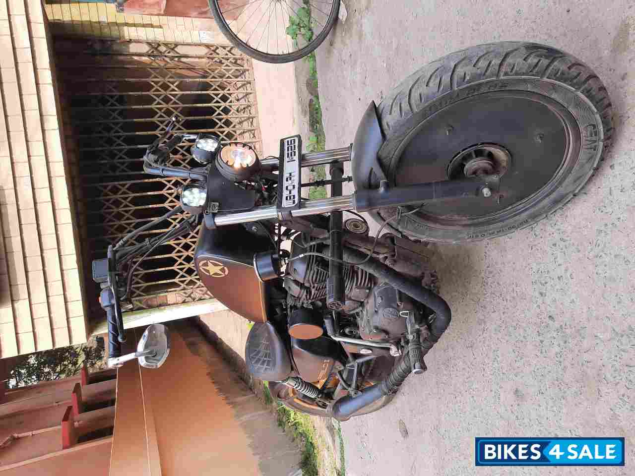 Royal Enfield Thunderbird 350