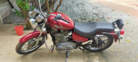 Red Royal Enfield Thunderbird 350