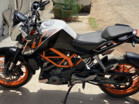 KTM Duke 390