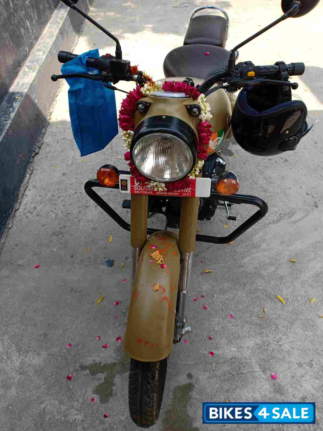 Royal Enfield Classic Desert Storm