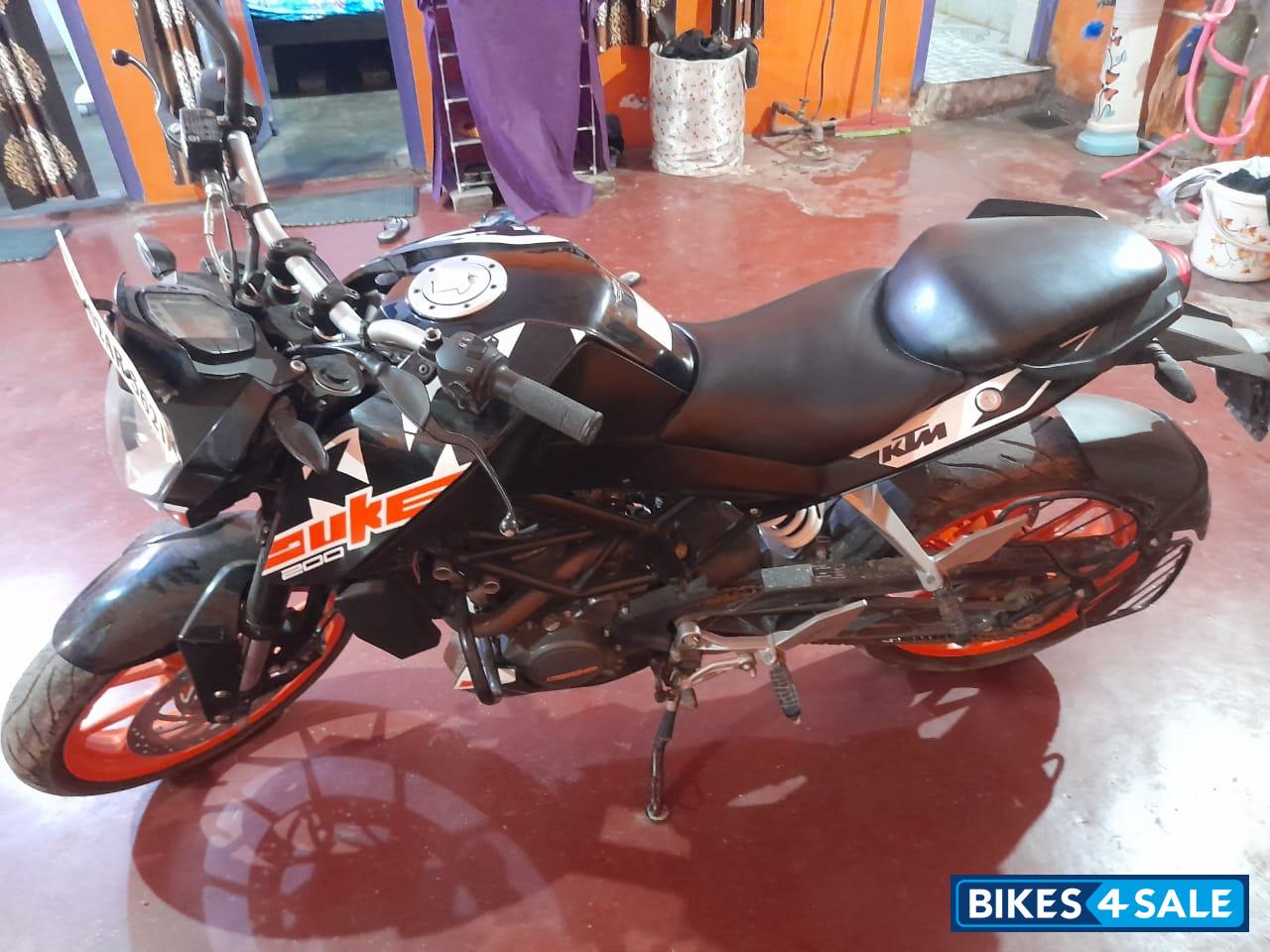 KTM Duke 200 ABS