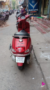 Matte Red Vespa SXL 125