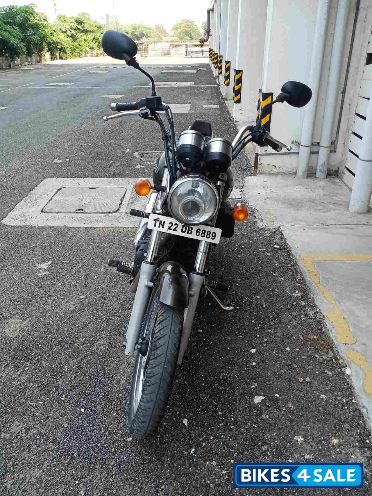Royal Enfield Thunderbird 350