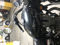 Black Royal Enfield Thunderbird 350