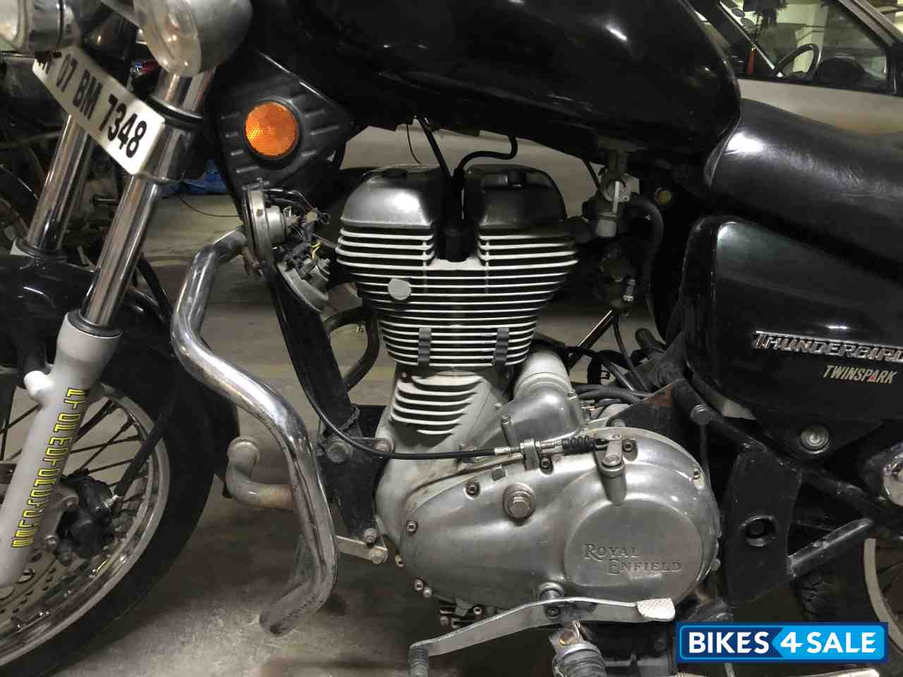 Black Royal Enfield Thunderbird 350