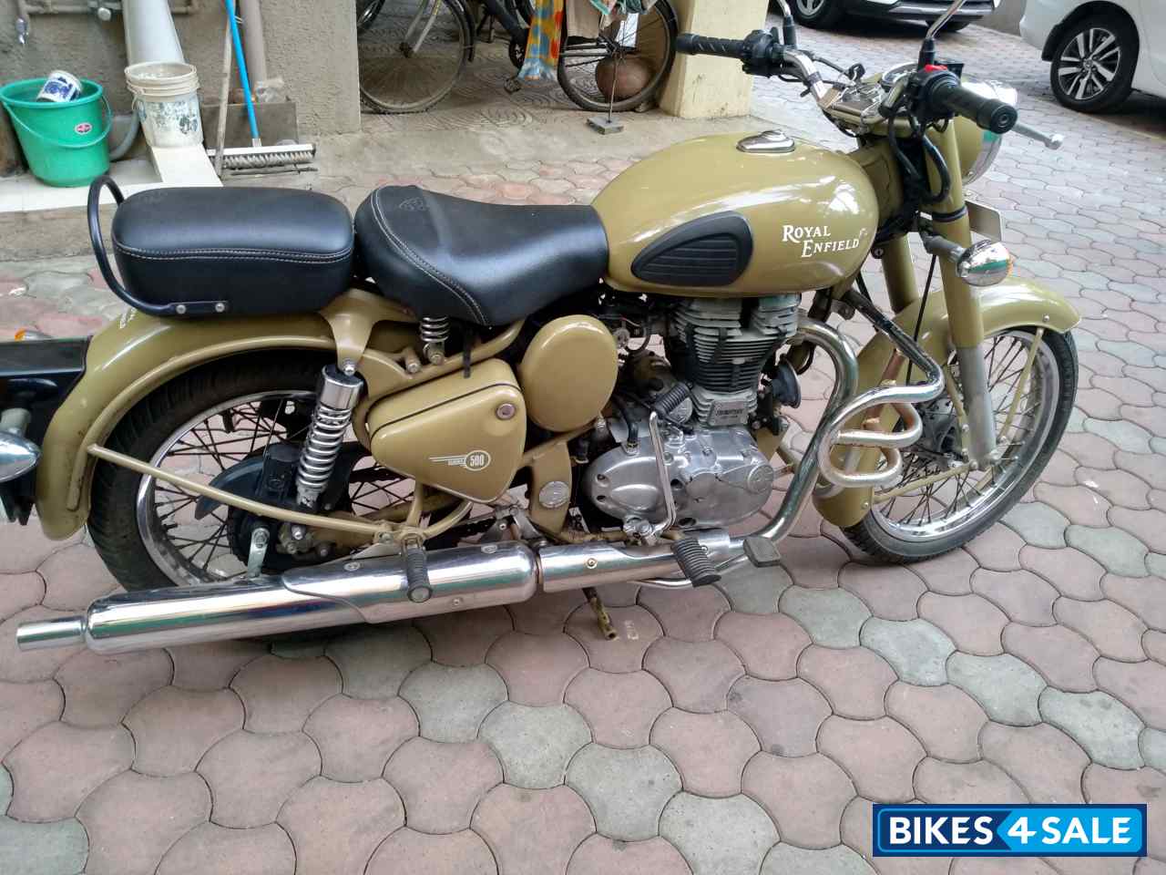 Royal Enfield Classic Desert Storm