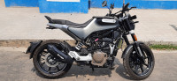 Dark Galvano Matt Husqvarna Svartpilen 250 2020