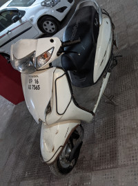 White Honda Activa