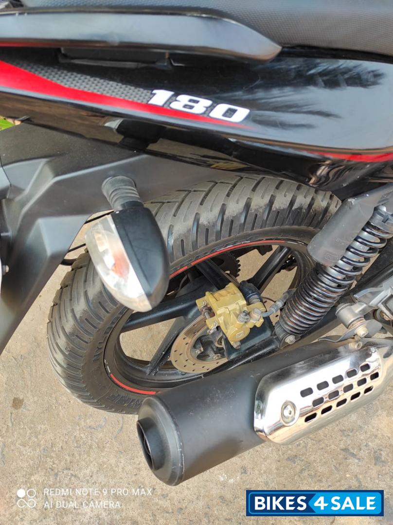 Black Red Bajaj Pulsar 180 DTSi