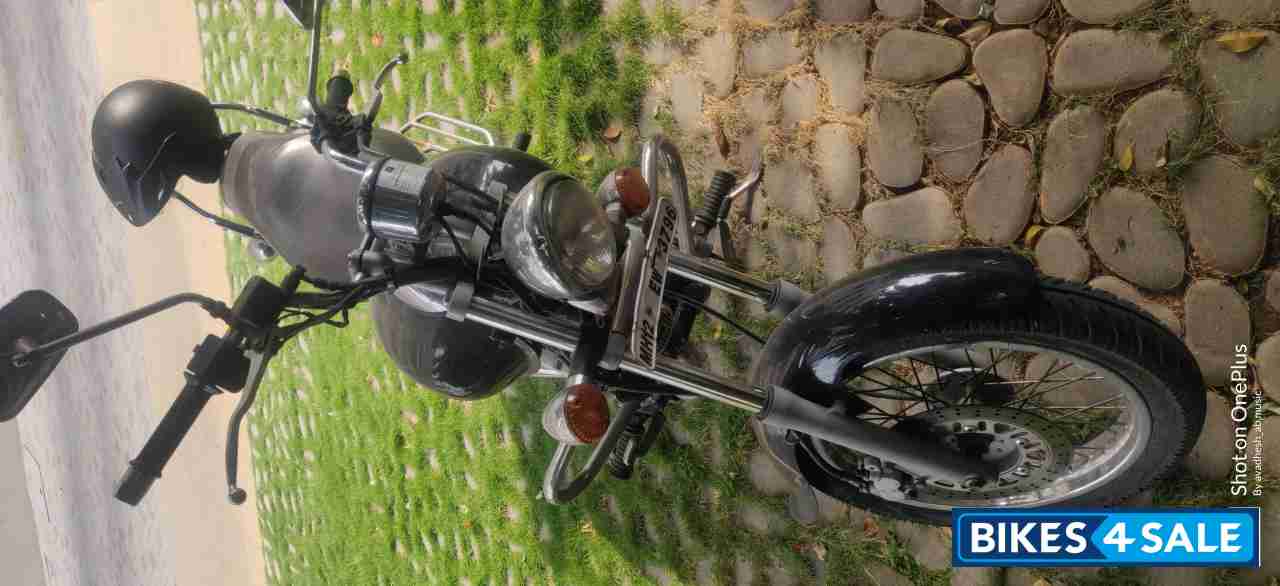 Bajaj Avenger 200 DTS-i