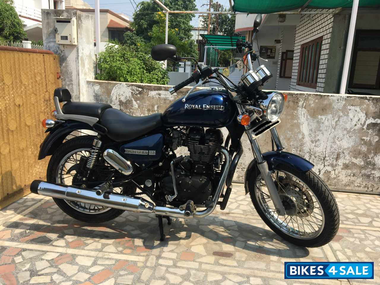Marine Blue Royal Enfield Thunderbird 350