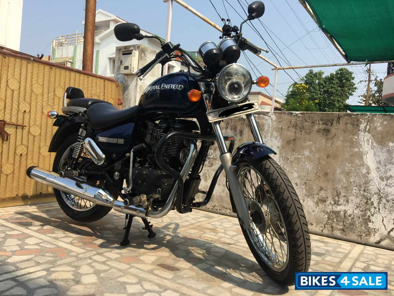 Marine Blue Royal Enfield Thunderbird 350