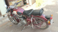 Maroon Royal Enfield Classic 500