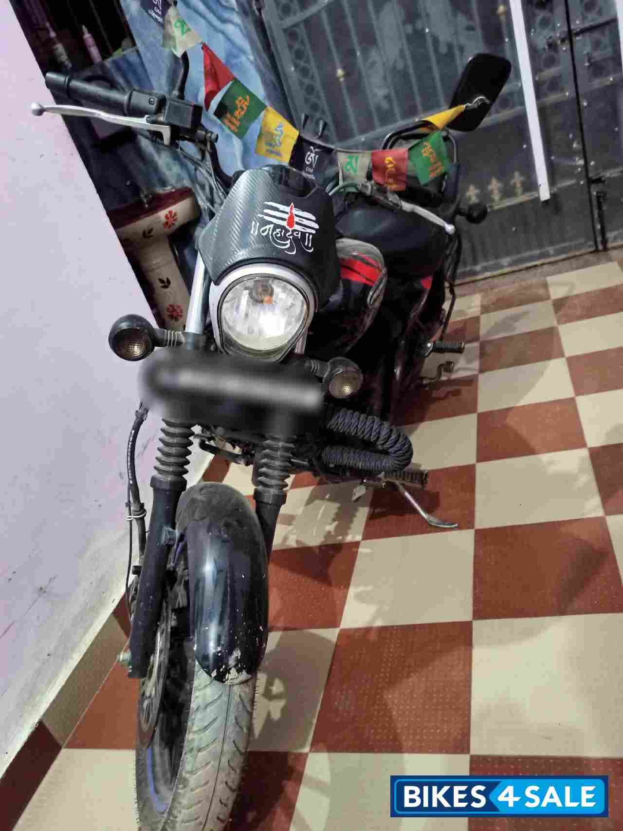Bajaj Avenger 220 DTS-i