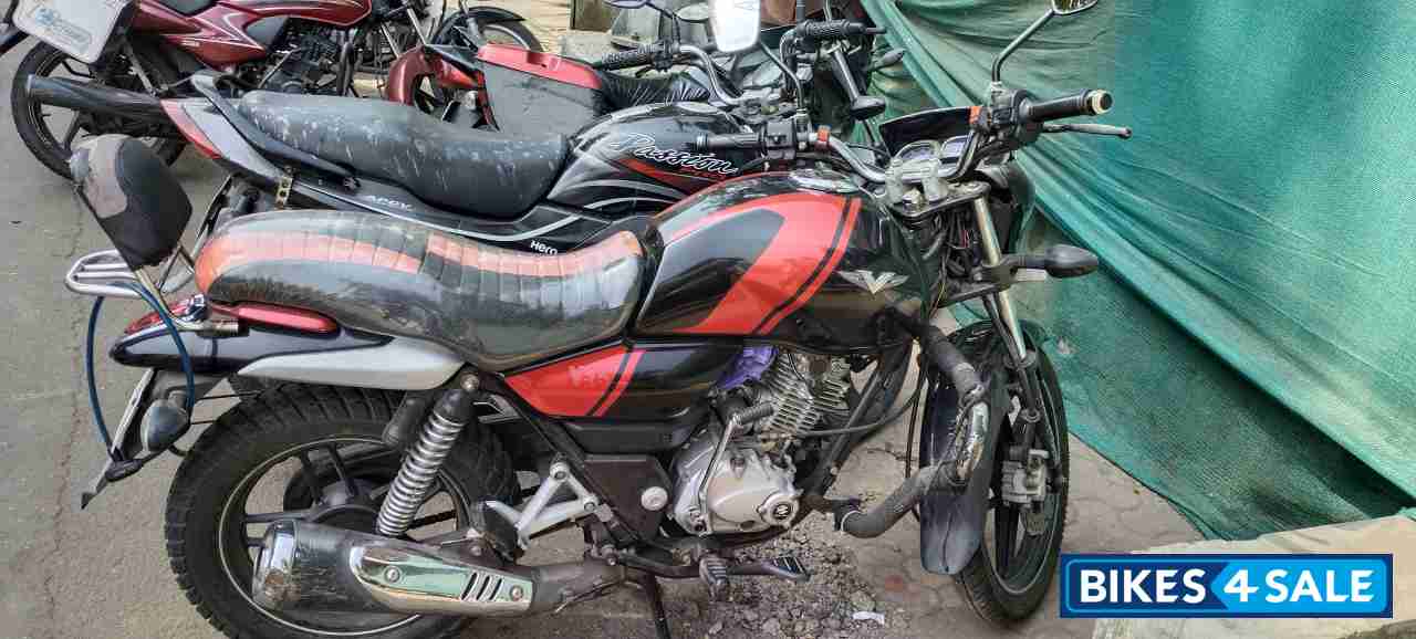 Black & Red Bajaj V15