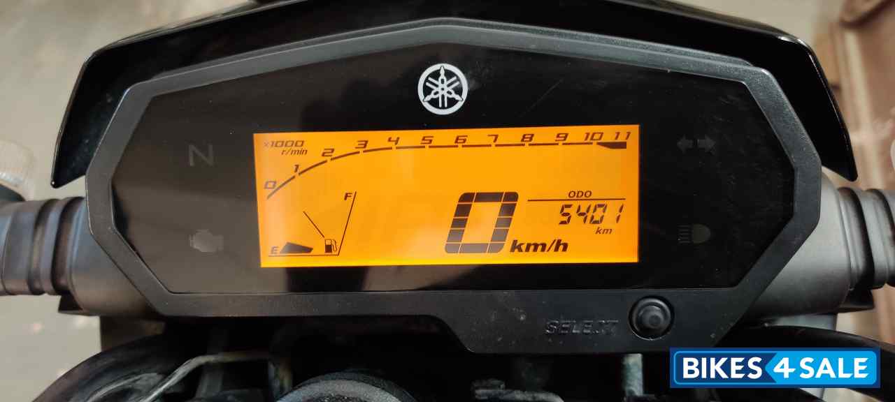 Metallic Black Yamaha FZ25