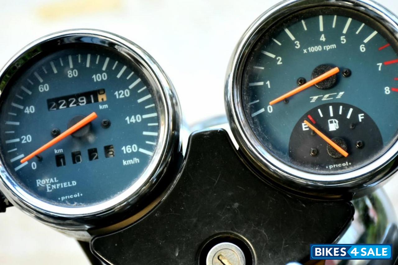 Royal Enfield Thunderbird 350