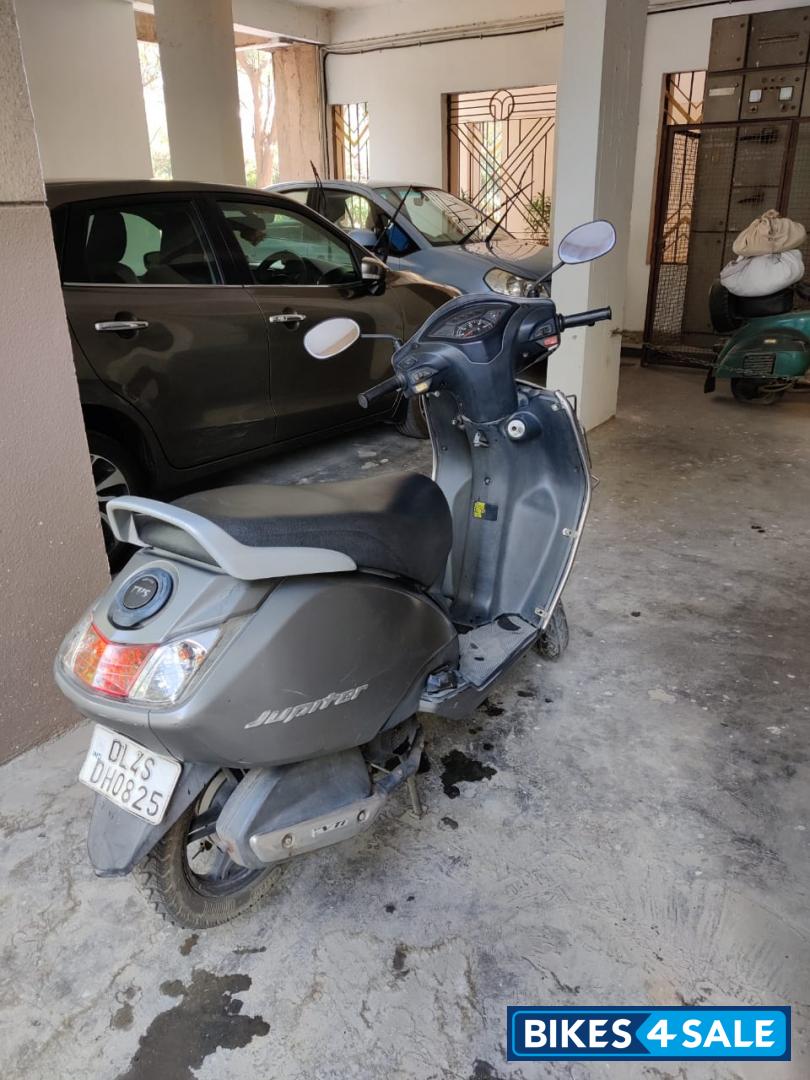 Grey TVS Jupiter