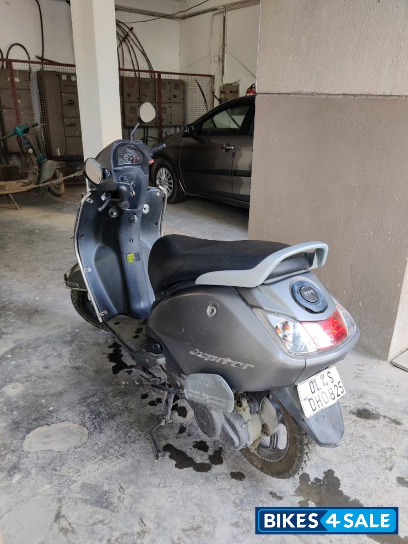 Grey TVS Jupiter