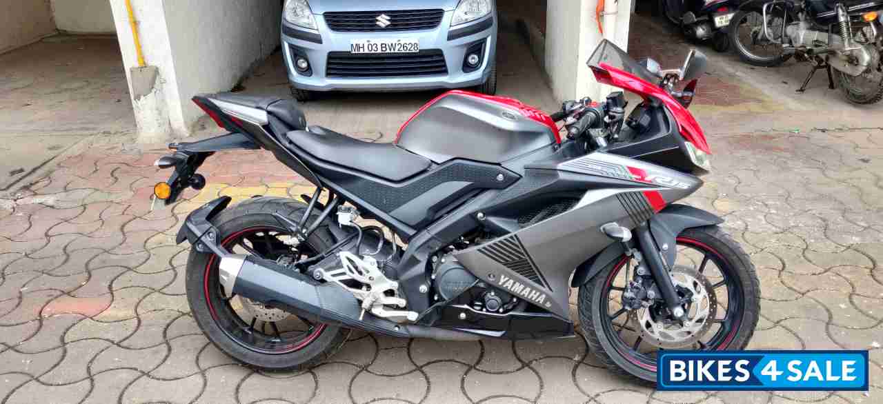 Yamaha YZF R15 V3