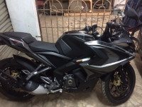 Bajaj Pulsar RS 200