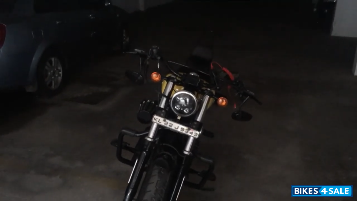 Corona Yellow Harley Davidson Forty-Eight Corona Yellow Harley Davidson Forty-Eight