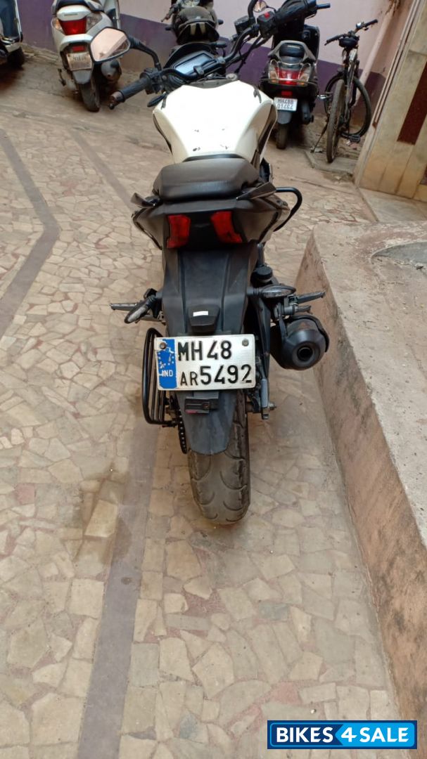 Bajaj Dominar 400 Disc