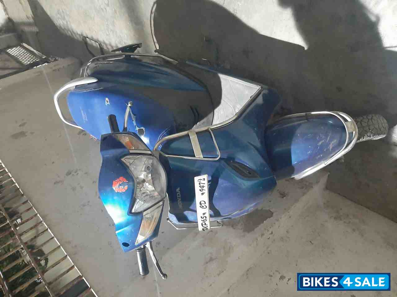 Blue Honda Activa 3G