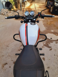 Royal Enfield Thunderbird X 350