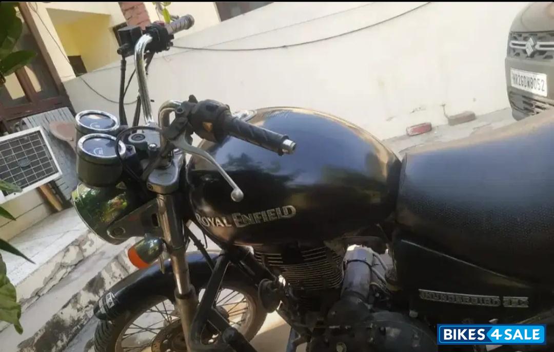 Royal Enfield Thunderbird 350 Royal Enfield Thunderbird 350