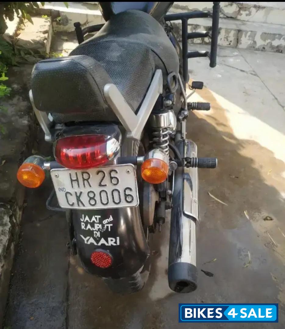 Royal Enfield Thunderbird 350 Royal Enfield Thunderbird 350