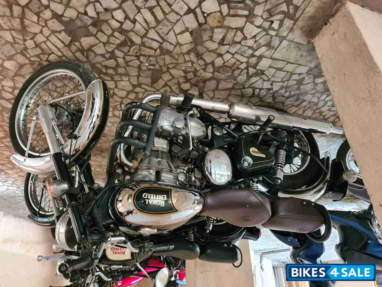 Royal Enfield Classic 500