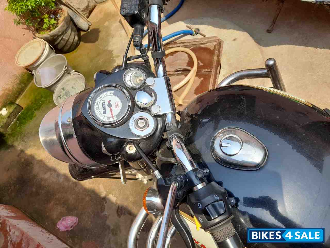 Royal Enfield Classic 350