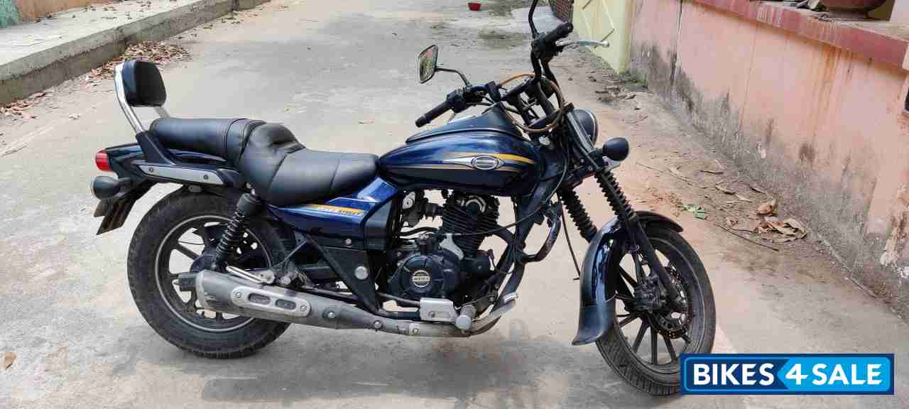 Bajaj Avenger Street 150
