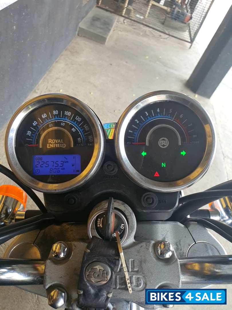 Royal Enfield Thunderbird 350