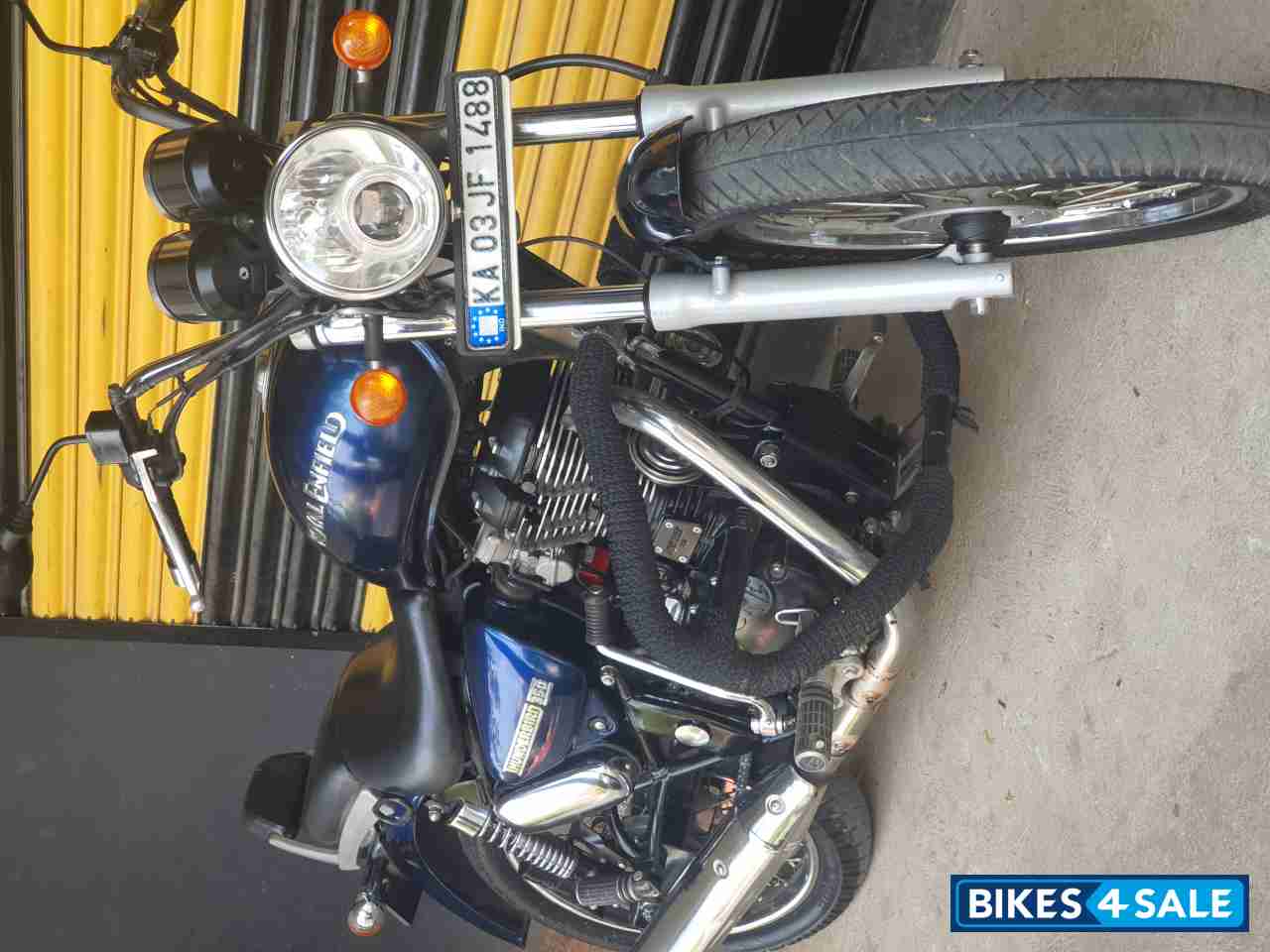 Royal Enfield Thunderbird 350 Royal Enfield Thunderbird 350