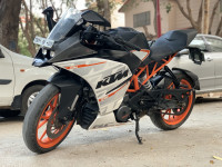 Stock KTM RC 390