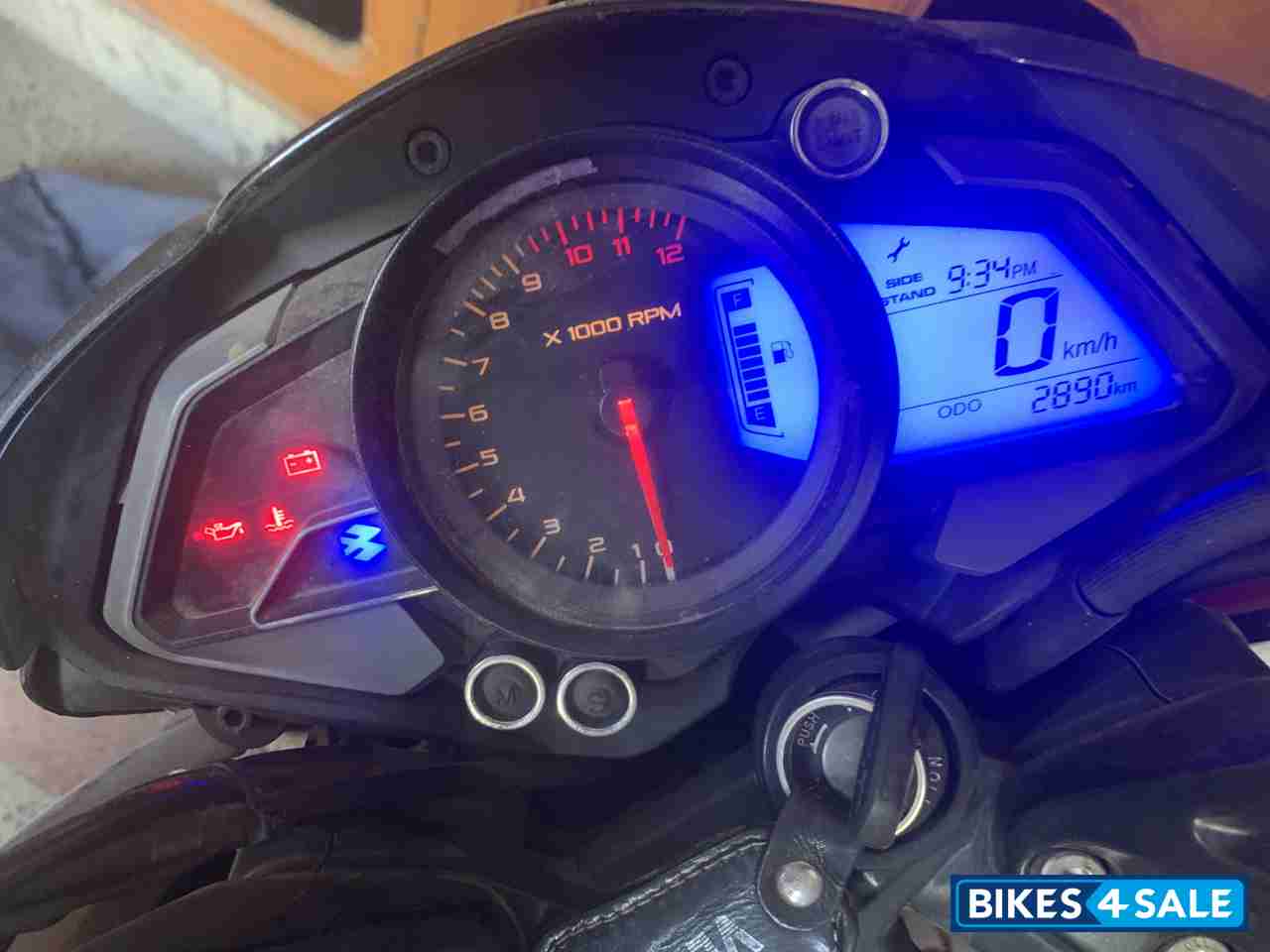 Black Bajaj Pulsar 200 NS