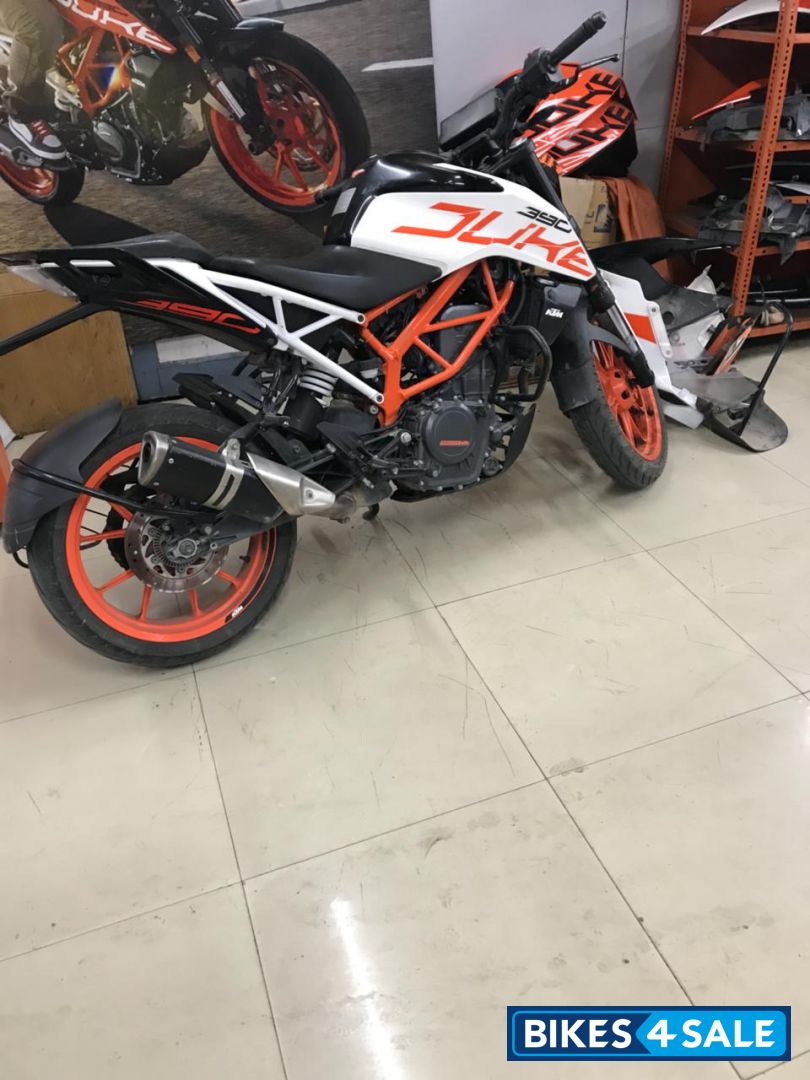 KTM Duke 390