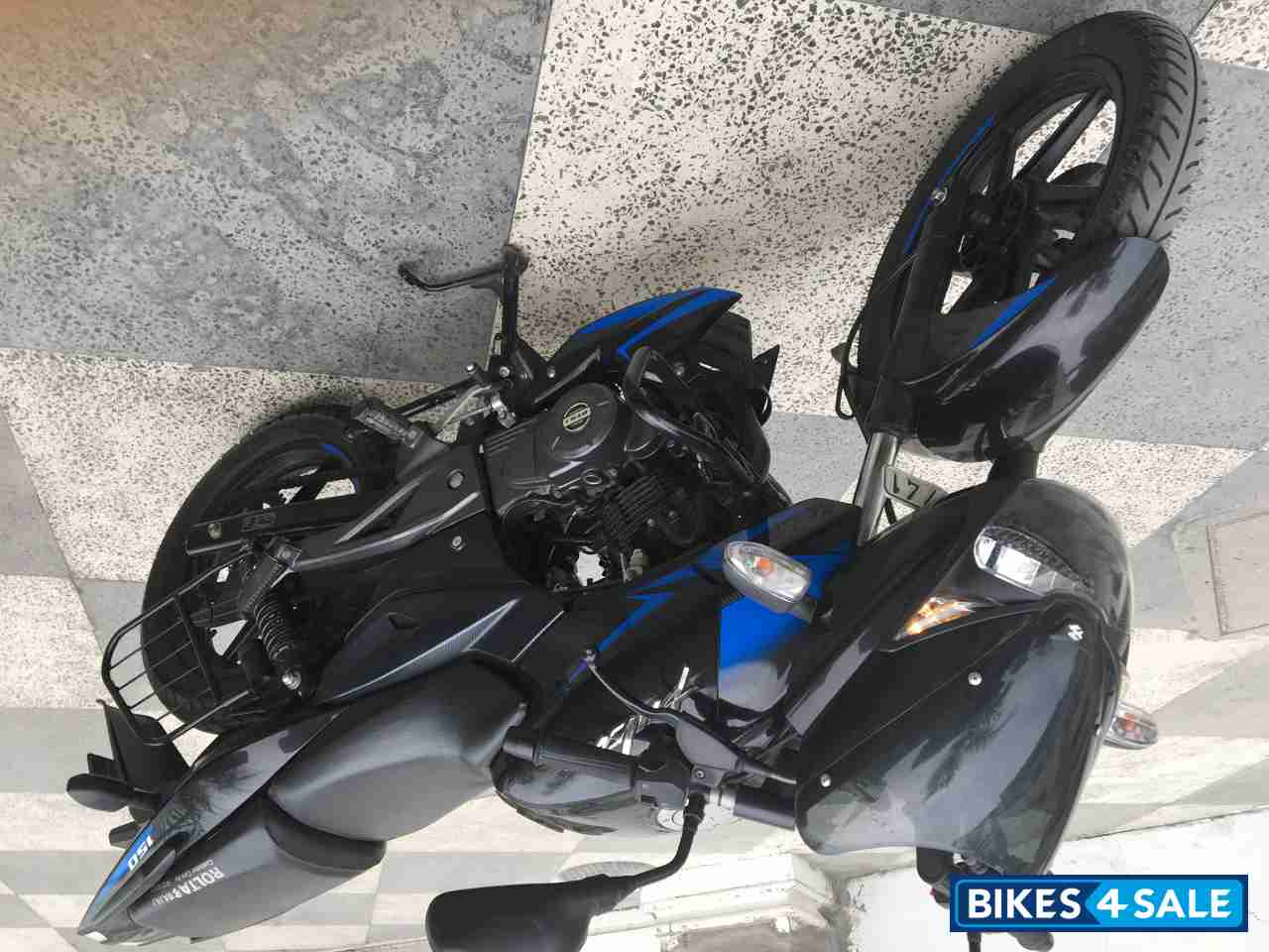 Bajaj Pulsar 150 Twin Disc