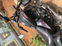 Black Bajaj Avenger Street 220