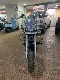 Auburn Black Bajaj Avenger Cruise 220 BS6