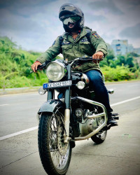 Royal Enfield Bullet Standard 500